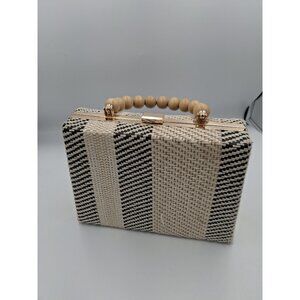 Woven Straw Box Clutch Handbag/crossbody With Wooden Bead Handle & Gold Chain